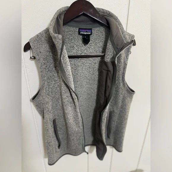 Patagonia Men's Heather Gray Better Sweater Vest - Picture 9 of 11